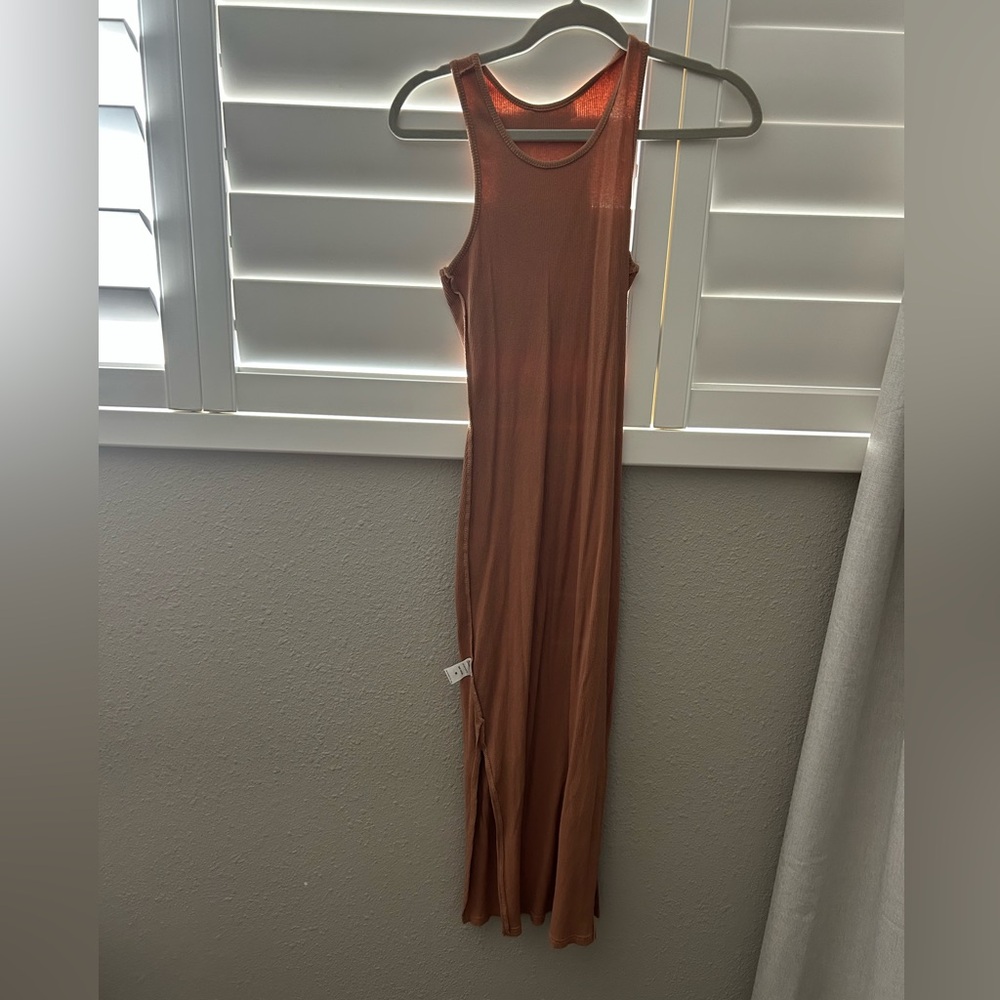Elegant Sleeveless Brown Maxi Dress